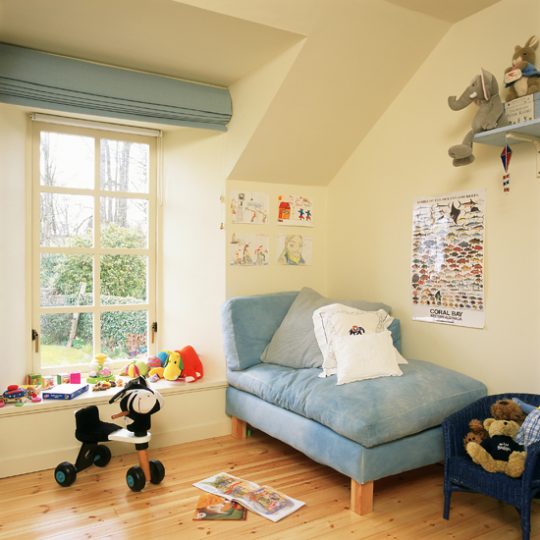 Современный дизайн комнаты для мальчика - фото 37