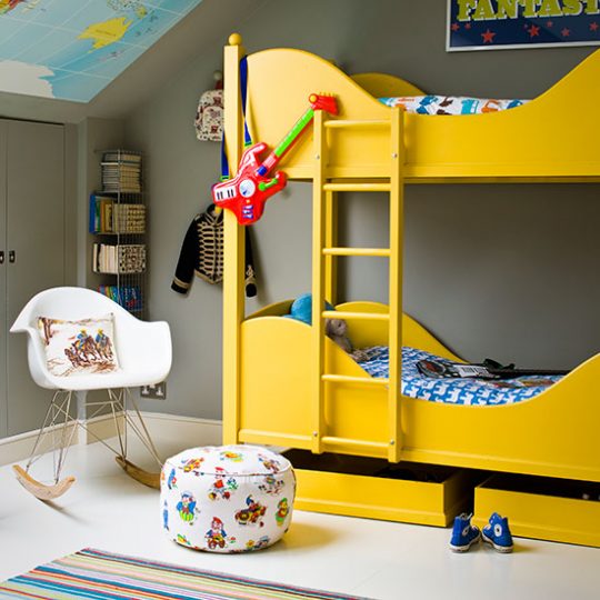 Современный дизайн комнаты для мальчика - фото 42