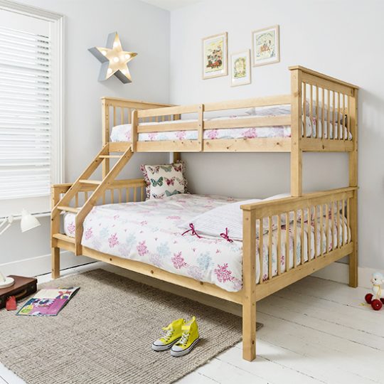 Идеи дизайна детской: двухуровневая кровать
