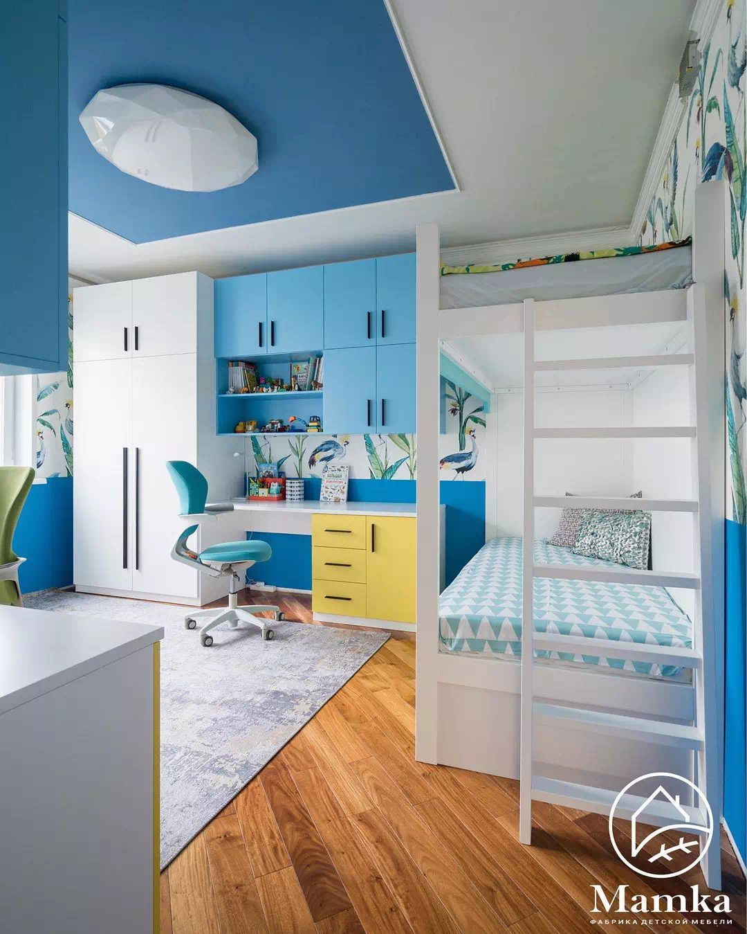 Красочный дизайн детской спальни для 2 мальчиков 2