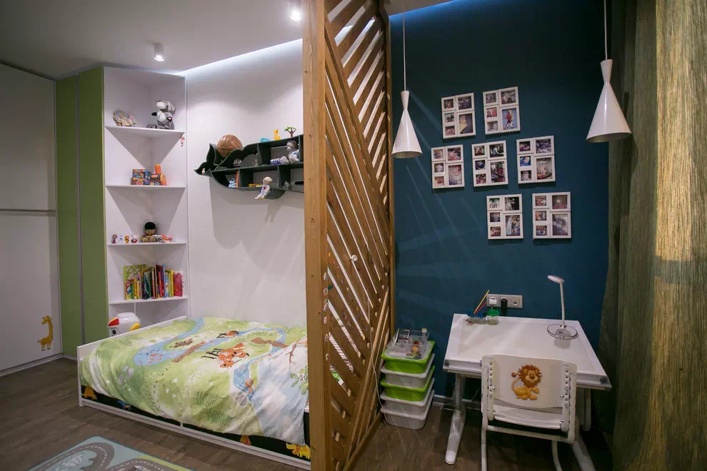 Практичный дизайн детской комнаты мальчика 3